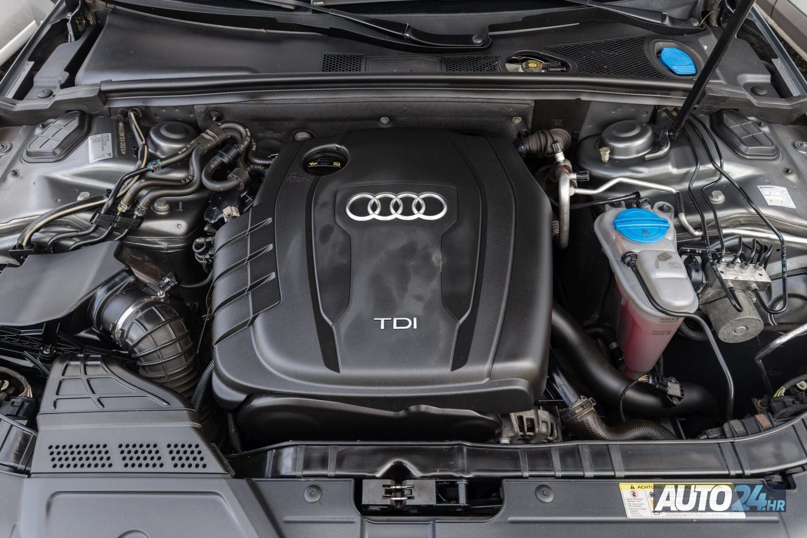 2014 Audi A4 Avant — fotografija 16