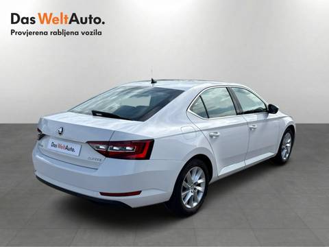 2019 Škoda Superb — sličica 5