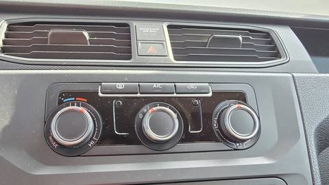 2017 Volkswagen Caddy — sličica 13