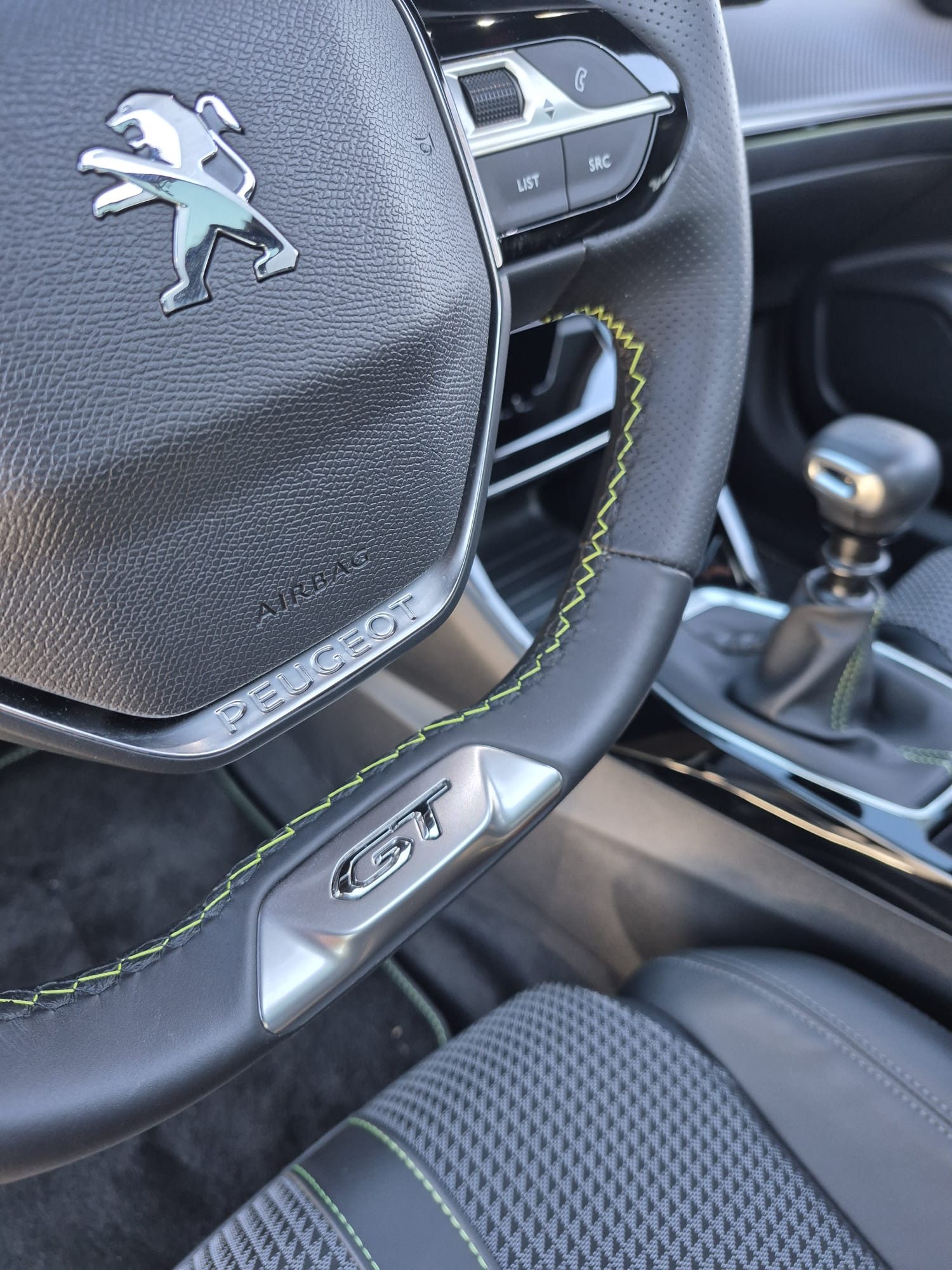 2023 Peugeot 2008 — fotografija 24