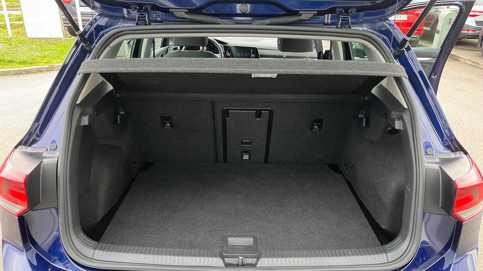 2024 Volkswagen Golf — fotografija 12