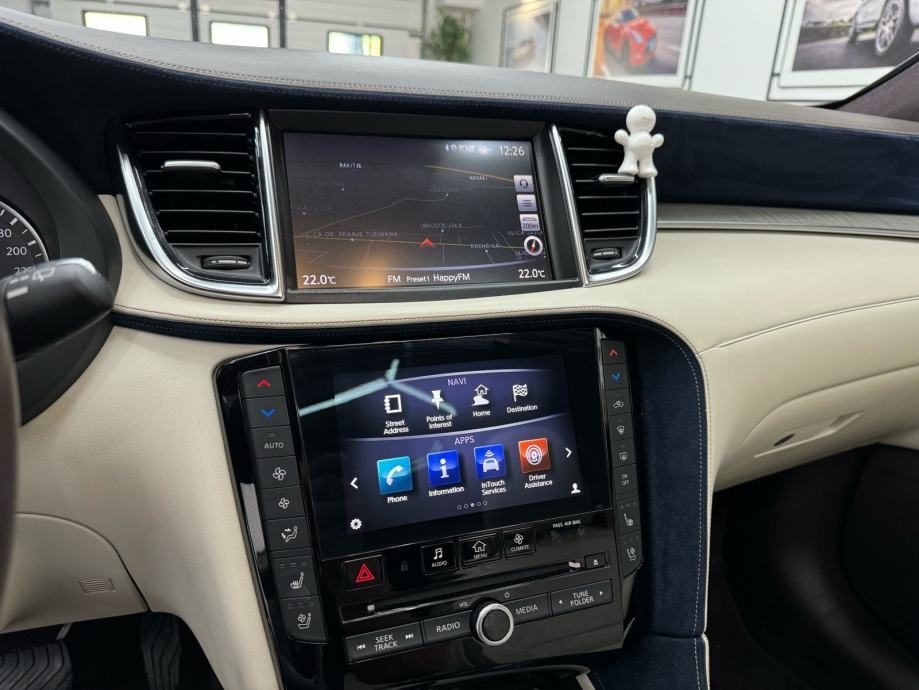 2019 Infiniti QX50 — fotografija 13