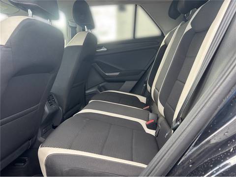 2018 Volkswagen T-Roc — sličica 11