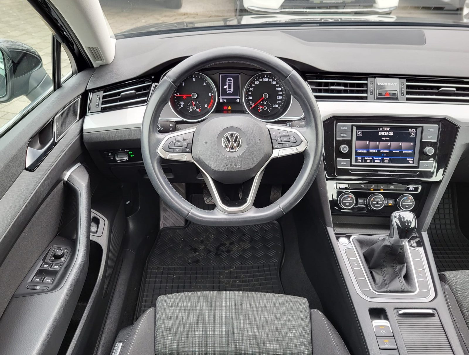 2020 Volkswagen Passat — fotografija 11