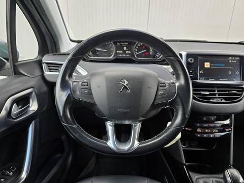 2017 Peugeot 2008 — sličica 14