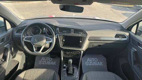 2023 Volkswagen Tiguan — sličica 11