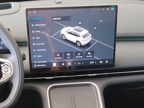 2026 Geely Starray EM-i — sličica 16