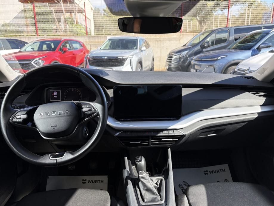 2025 Škoda Octavia — fotografija 11