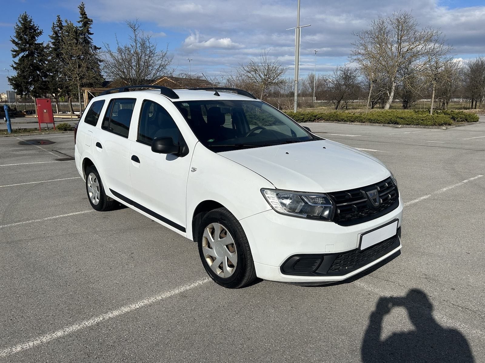 2020 Dacia Logan — fotografija 3
