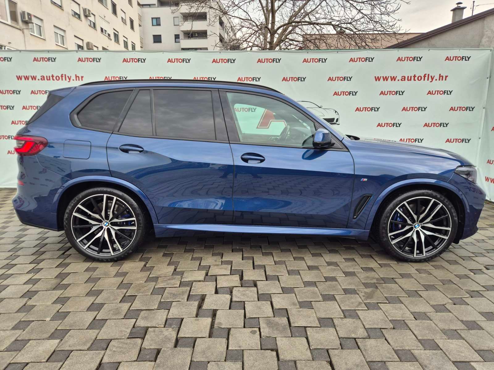 2020 BMW X5 M Sport — fotografija 5