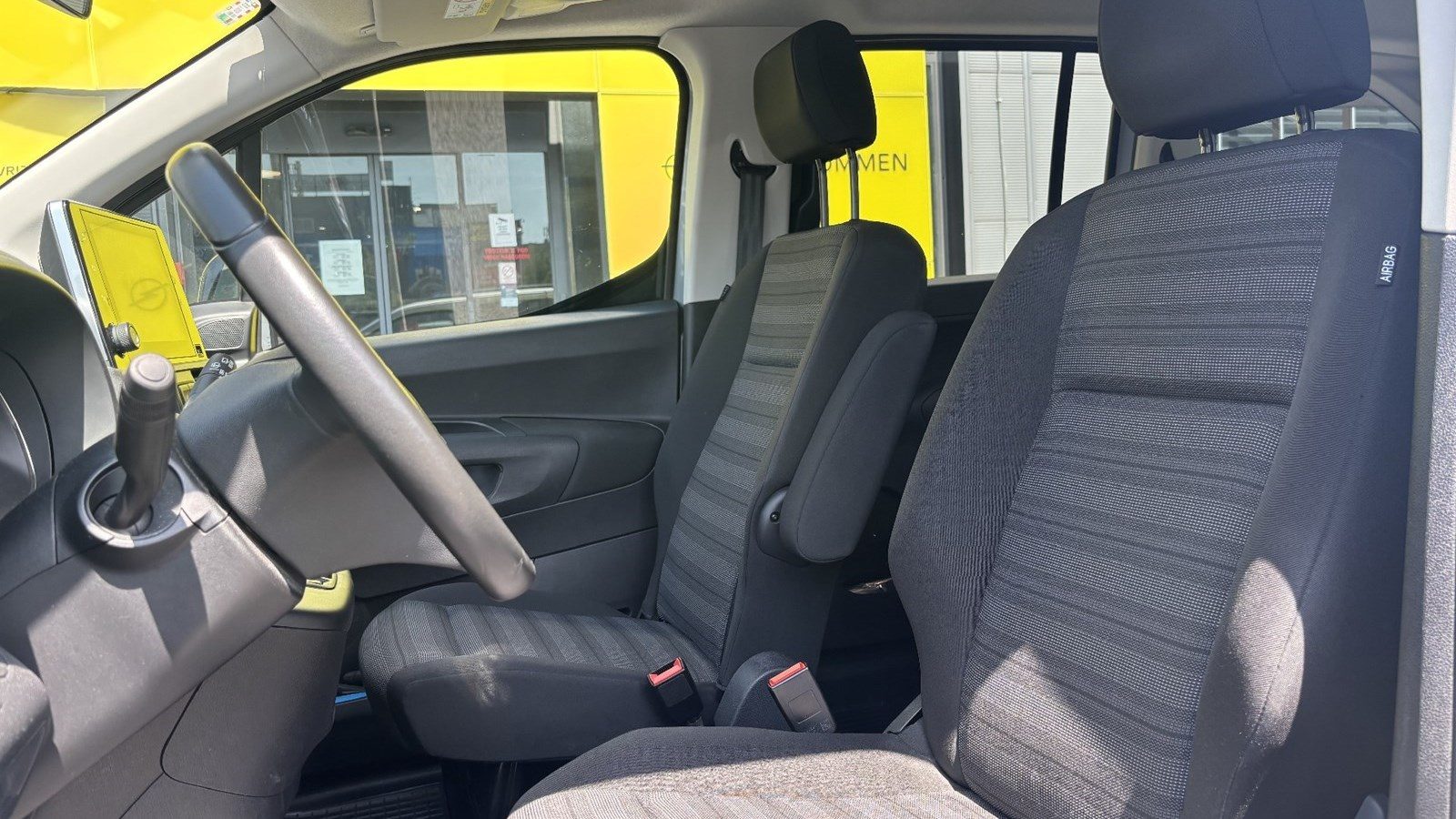 2023 Opel Combo-e — fotografija 12