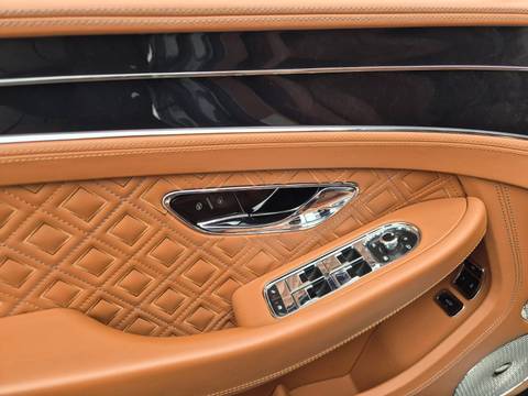 2018 Bentley Continental GT — sličica 24