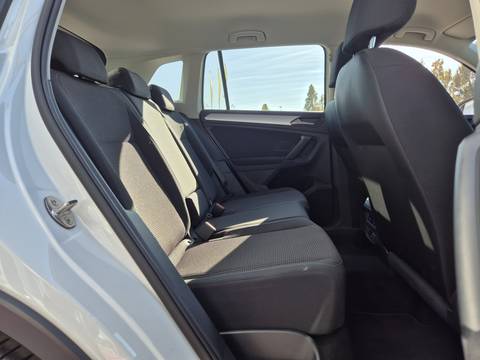 2016 Volkswagen Tiguan — sličica 11