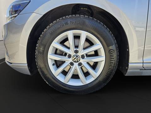 2022 Volkswagen Passat Variant — sličica 9