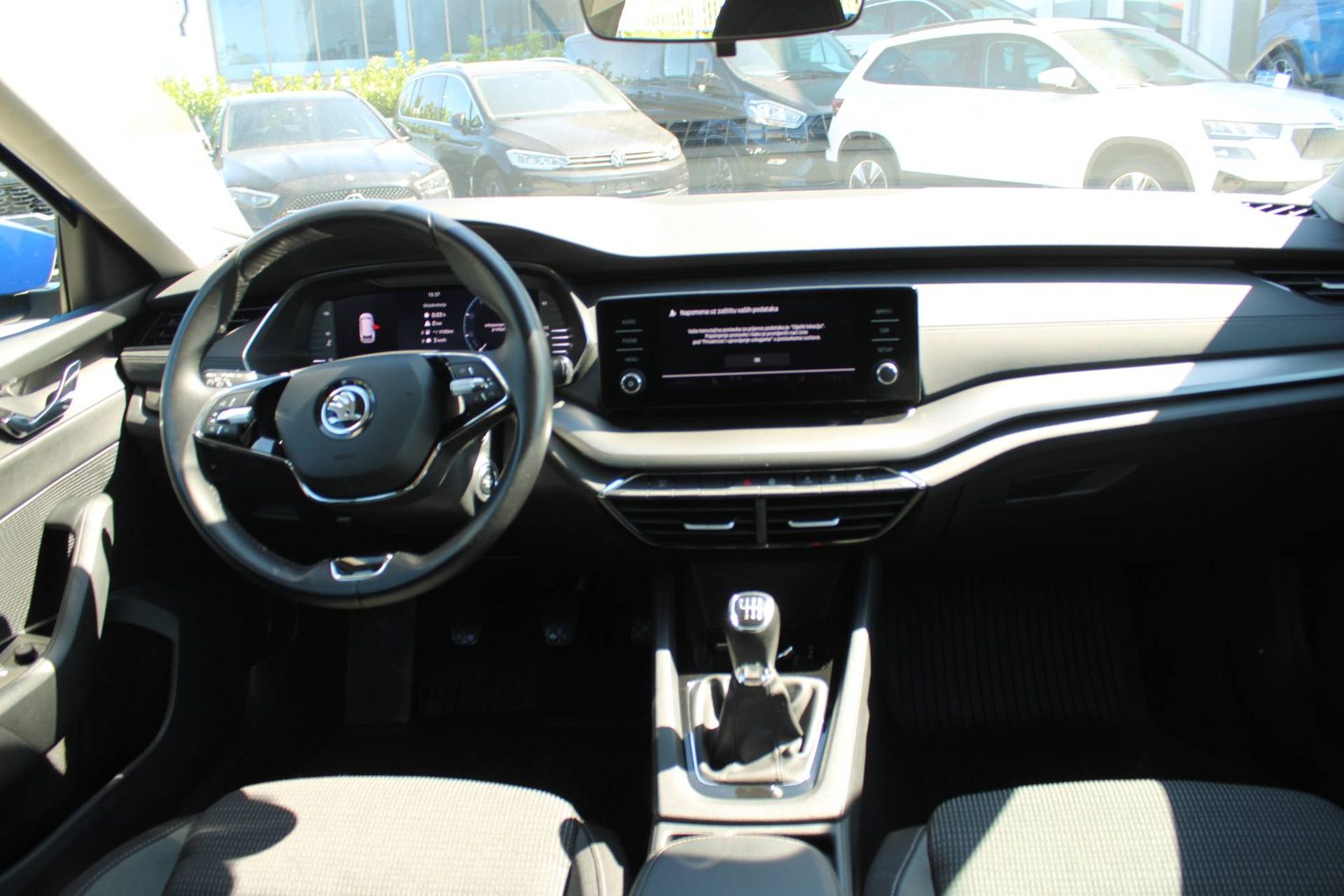 2022 Škoda Octavia Combi — fotografija 12