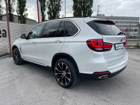 2017 BMW X5 — sličica 18