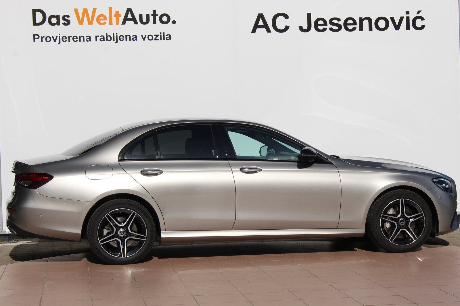 2023 Mercedes-Benz E-klasa — fotografija 4