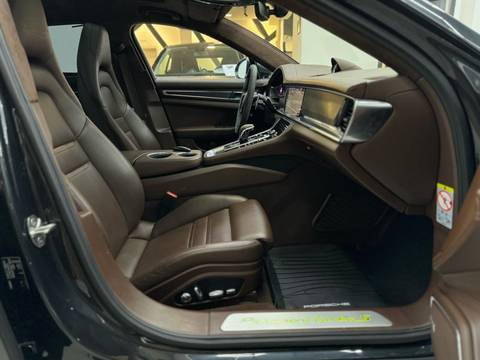 2021 Porsche Panamera — sličica 21