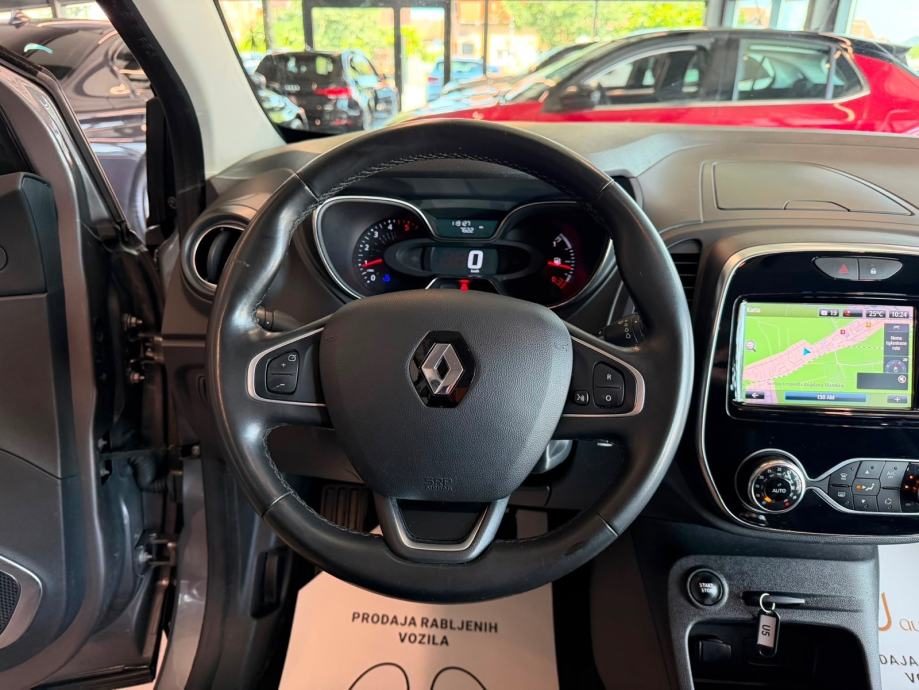 2019 Renault Captur — fotografija 17