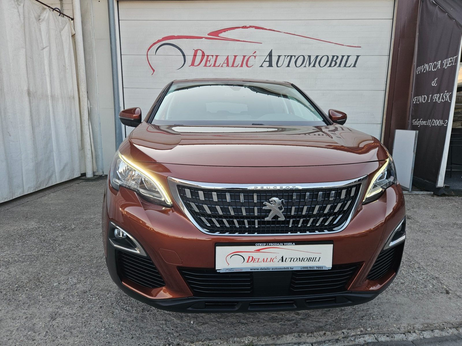 2018 Peugeot 3008 — fotografija 3