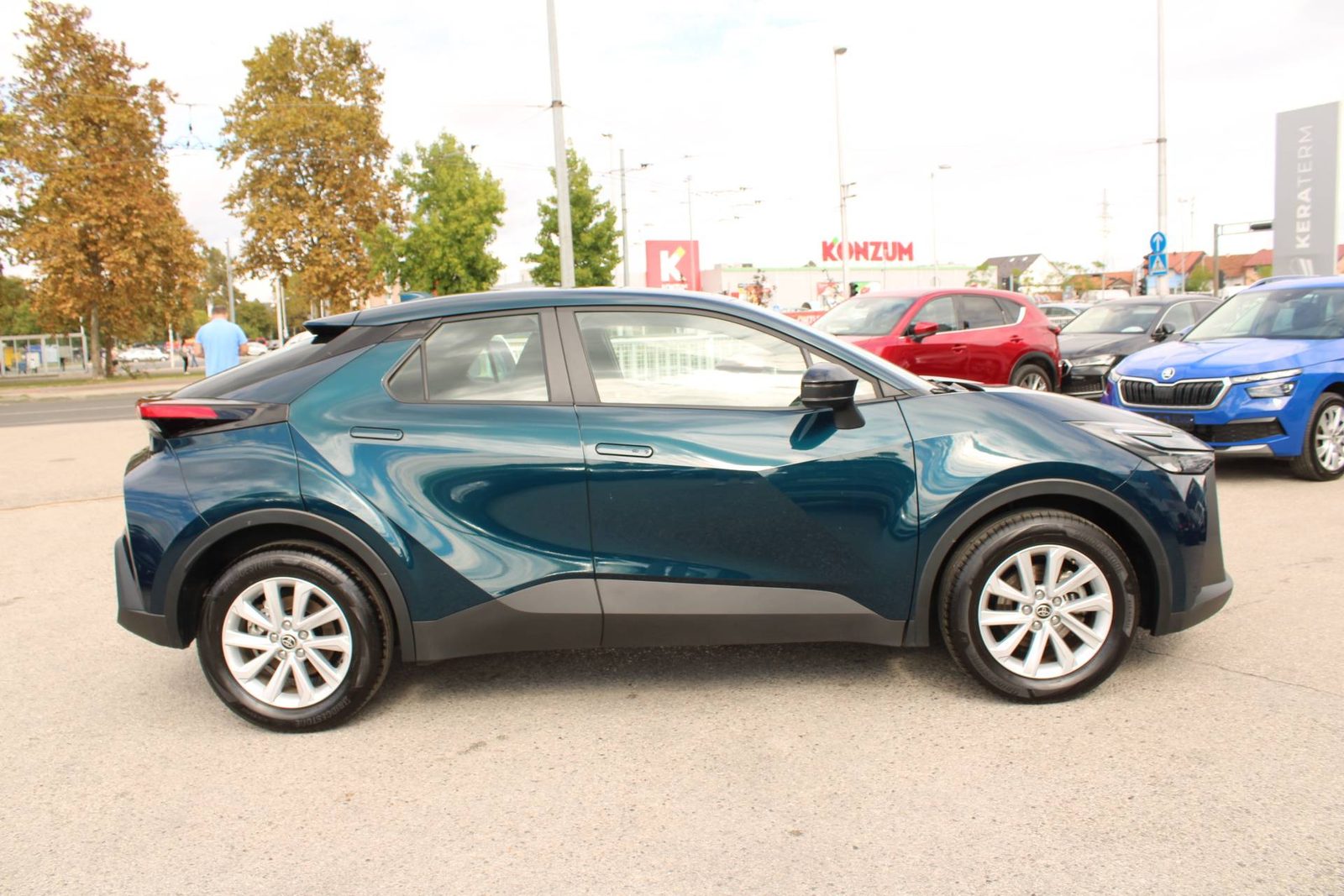 2025 Toyota C-HR — fotografija 4