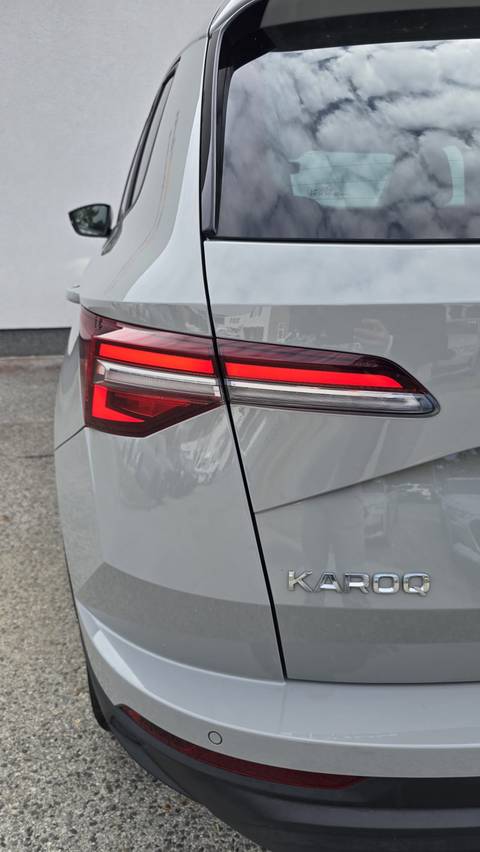 2023 Škoda Karoq — sličica 29