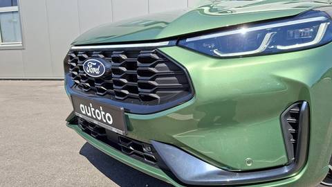 2025 Ford Kuga — sličica 28