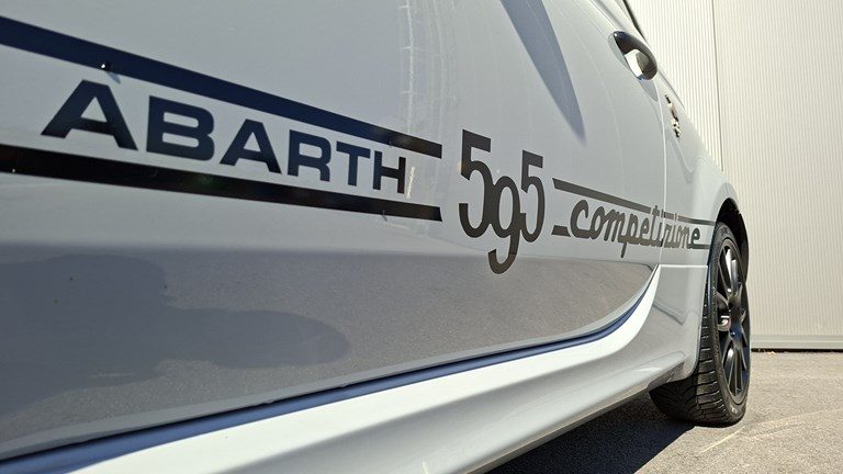 2020 Fiat Abarth — fotografija 21