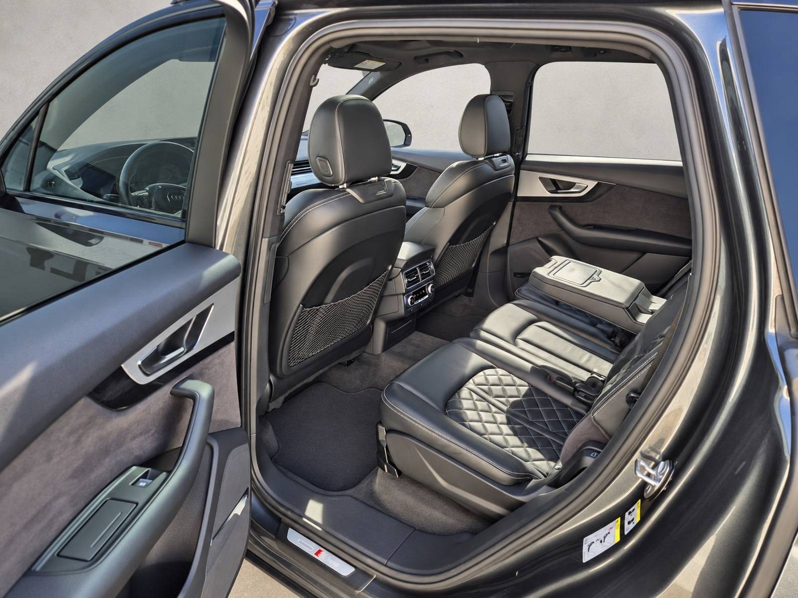 2017 Audi Q7 S line — fotografija 14