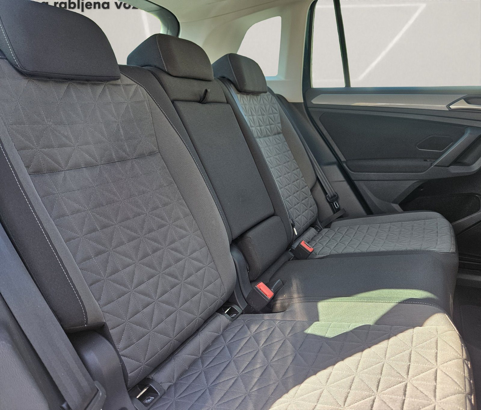 2021 Volkswagen Tiguan — fotografija 12