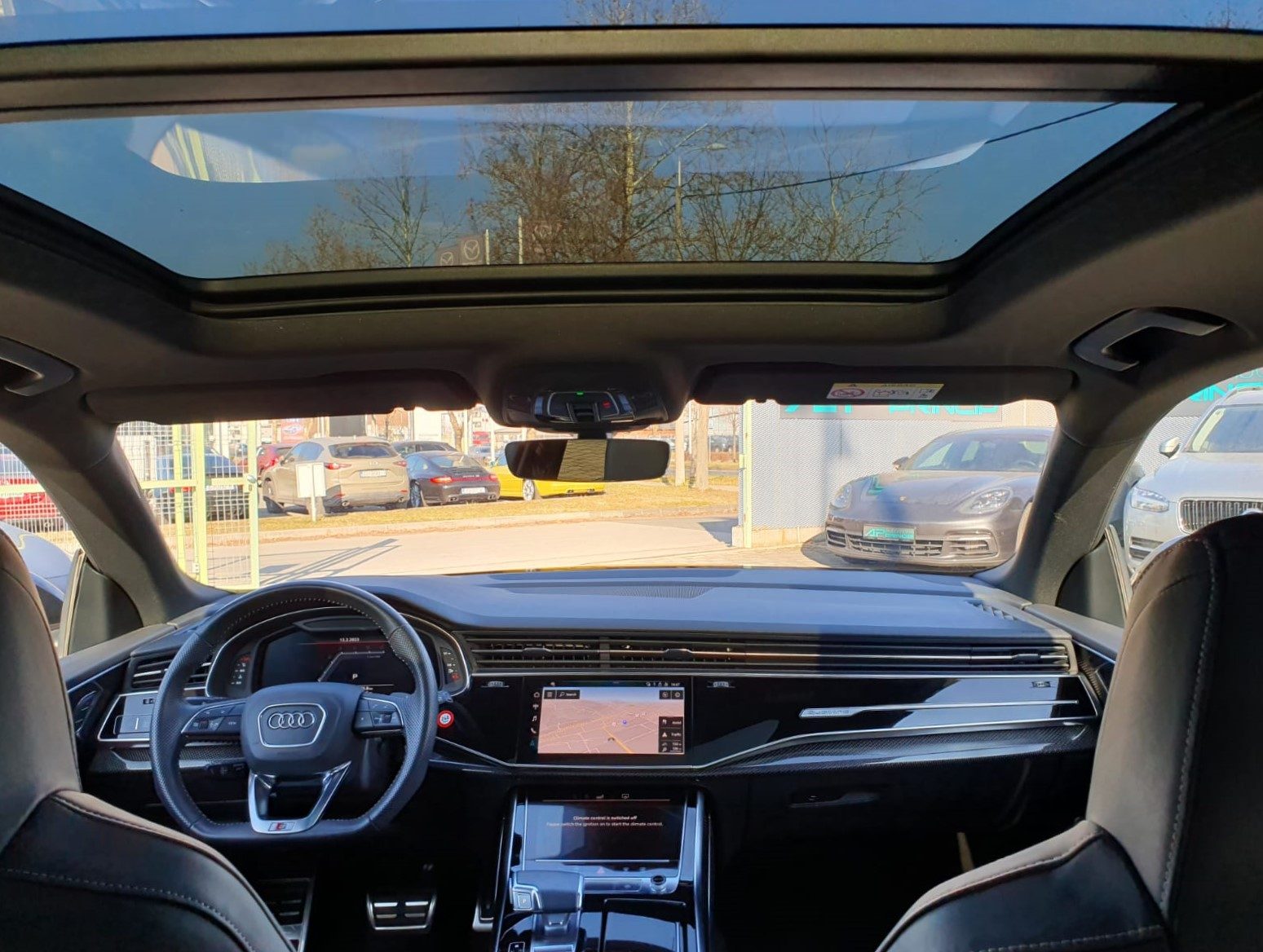 2019 Audi SQ8 S line — fotografija 15