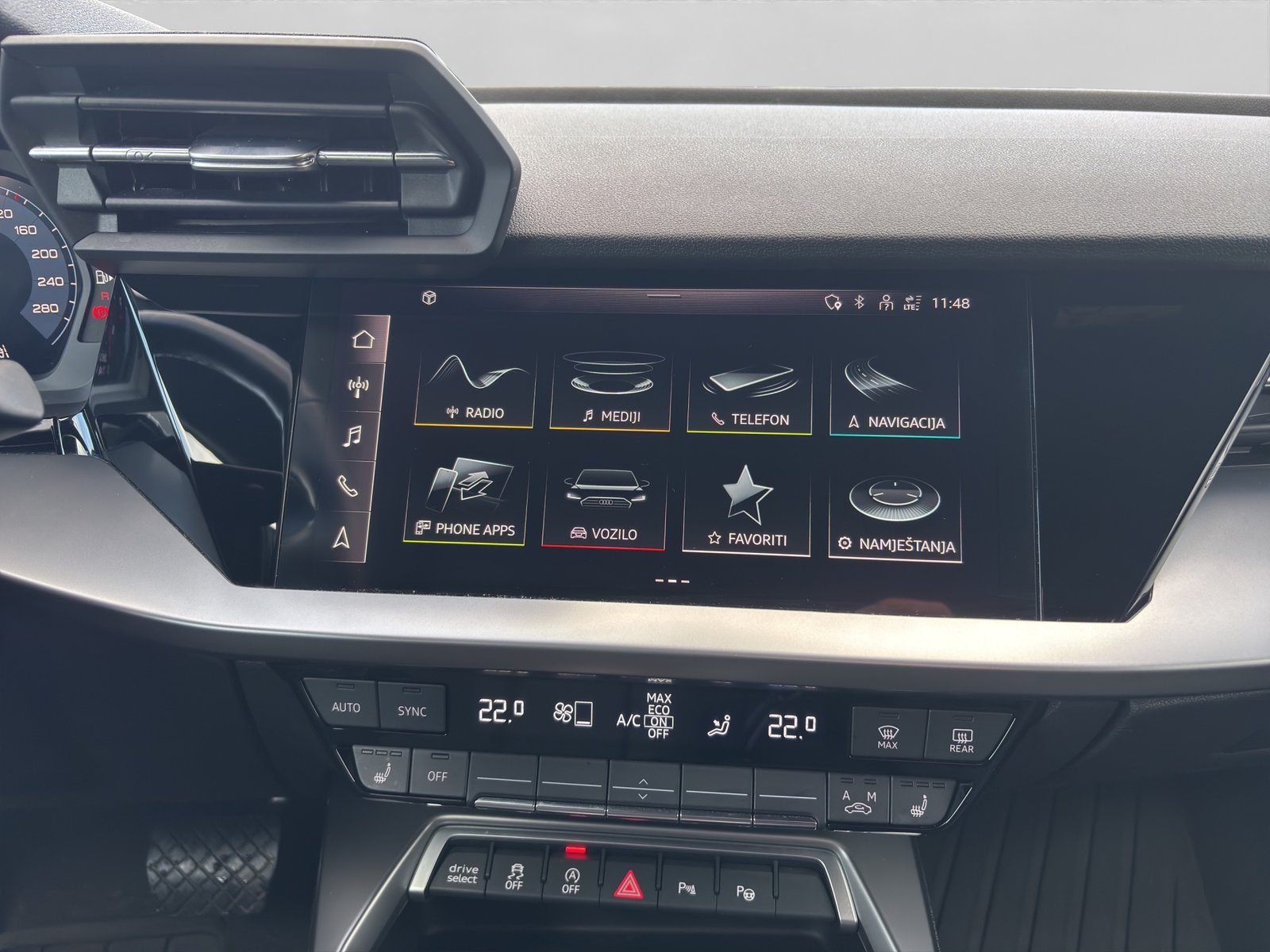2024 Audi A3 Sportback — fotografija 15