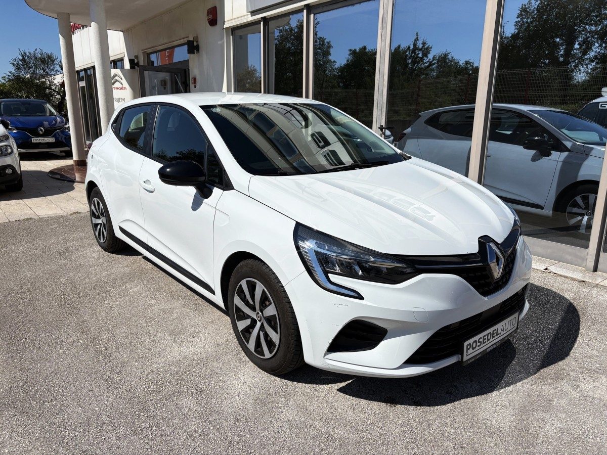 2023 Renault Clio — fotografija 3