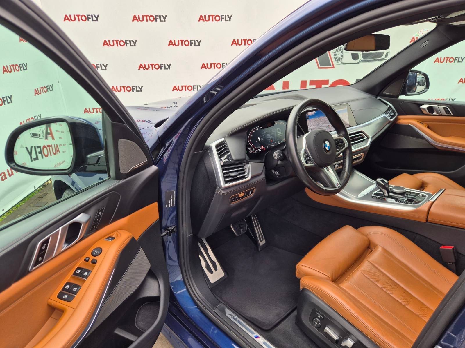 2020 BMW X5 M Sport — fotografija 11