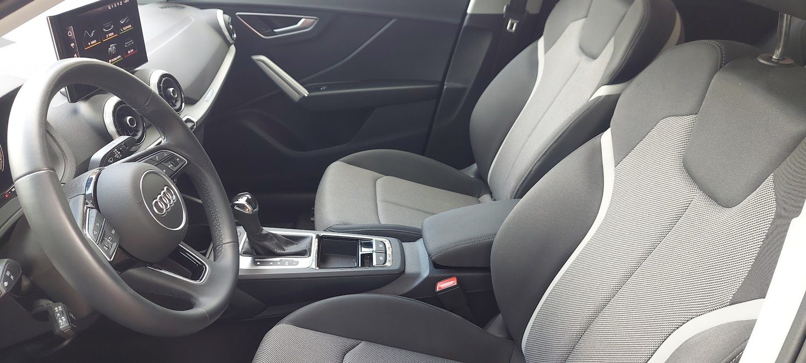 2025 Audi Q2 — fotografija 10