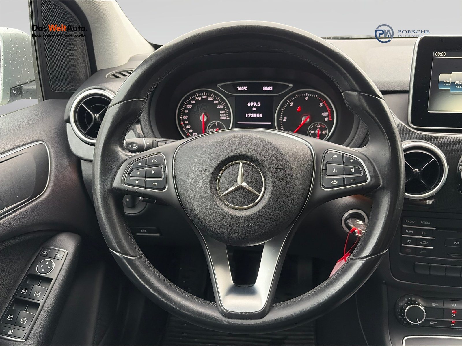 2015 Mercedes-Benz B-klasa — fotografija 14