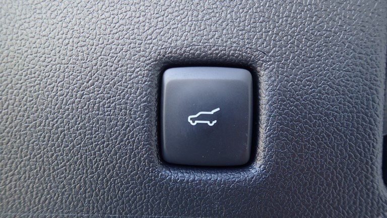 2025 Ford Kuga — fotografija 19