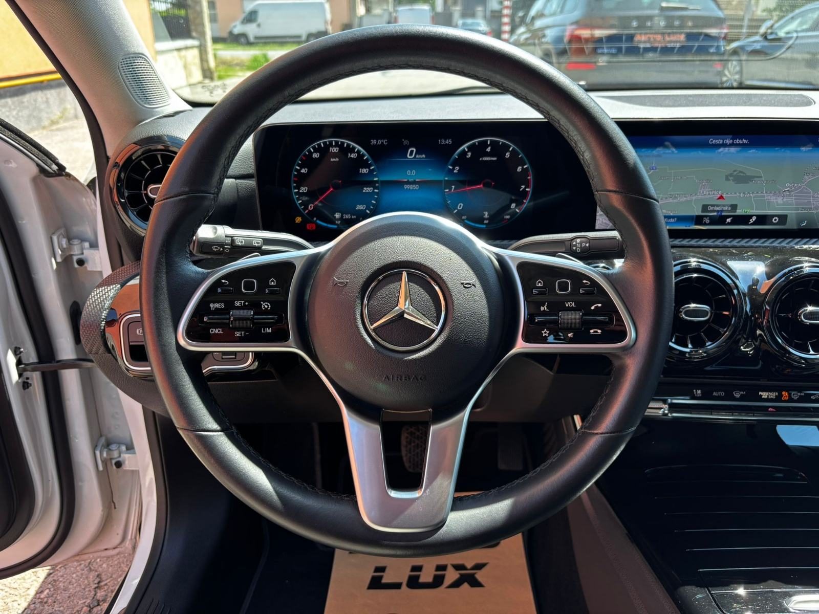 2021 Mercedes-Benz A-klasa — fotografija 3