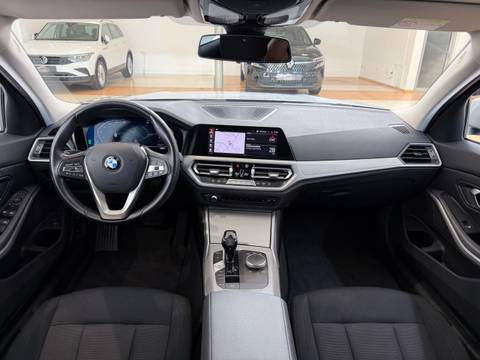 2021 BMW Serija 3 — sličica 5