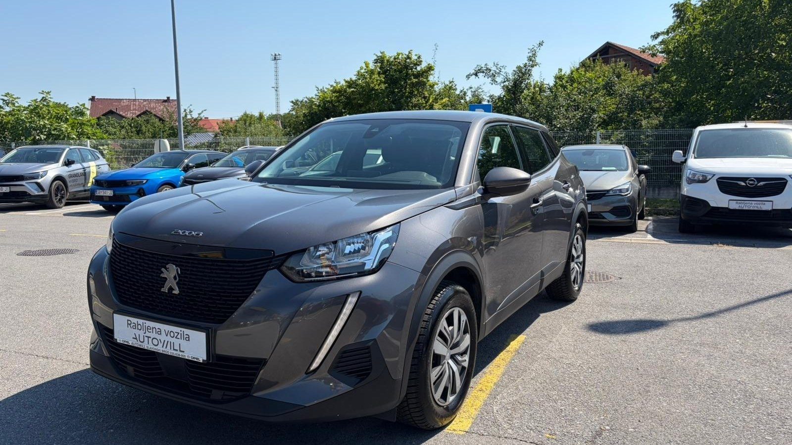 2022 Peugeot 2008 — fotografija 3