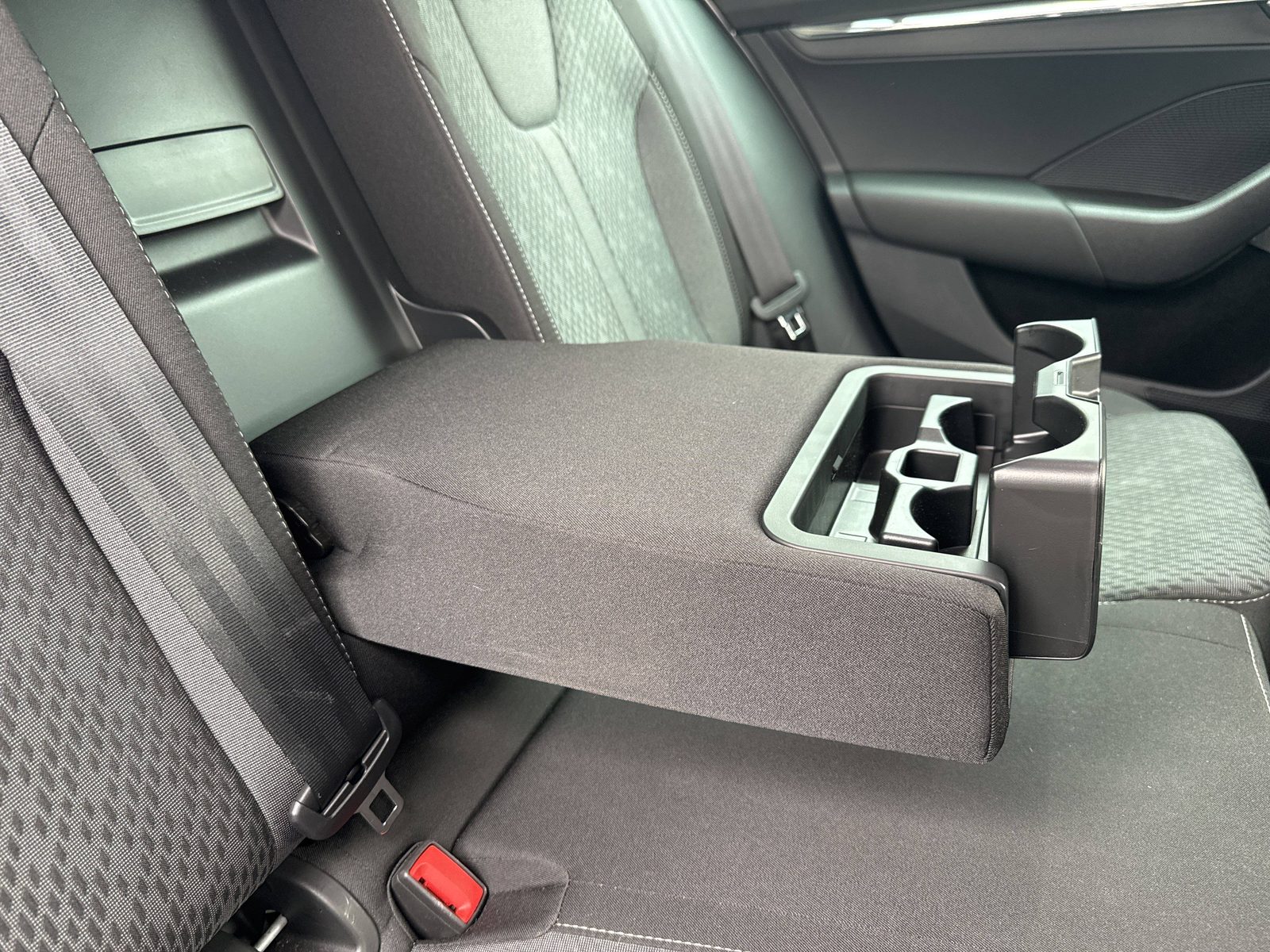 2024 Škoda Octavia Combi — fotografija 22