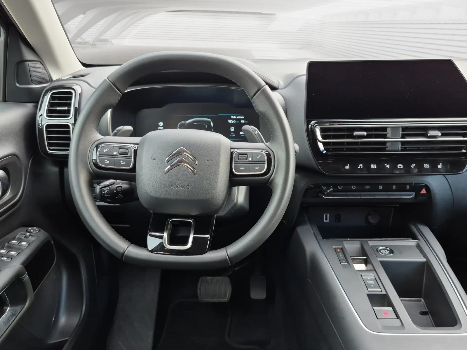 2025 Citroën C5 Aircross — fotografija 11