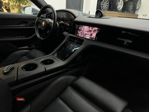 2020 Porsche Taycan — sličica 20