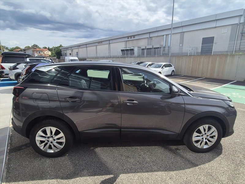 2023 Peugeot 3008 — fotografija 4