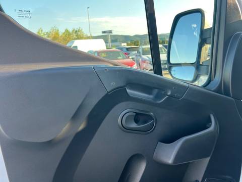 2022 Renault Master — sličica 11