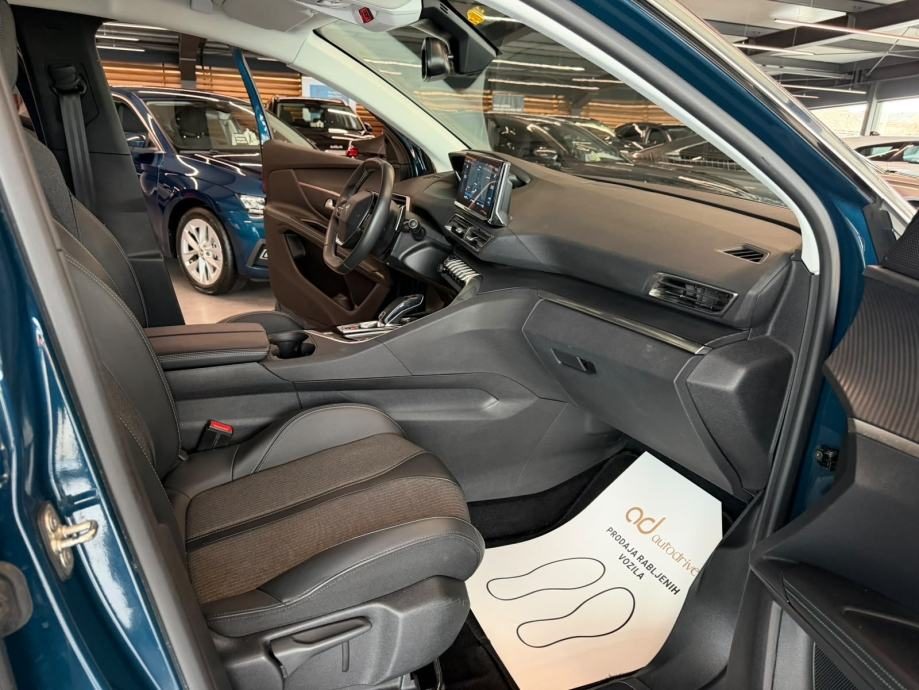 2023 Peugeot 3008 — fotografija 21