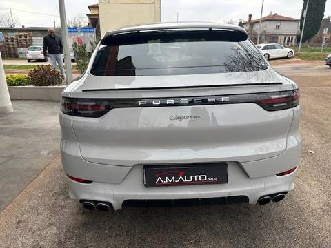 2021 Porsche Cayenne — sličica 6
