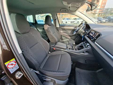 2019 Škoda Karoq — sličica 10