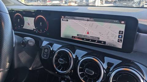 2021 Mercedes-Benz CLA — sličica 22