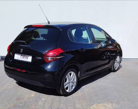 2017 Peugeot 208 — sličica 2